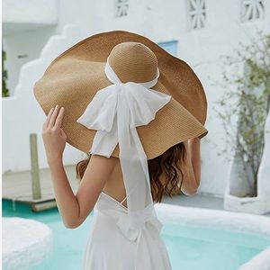 Oversized sun hat
